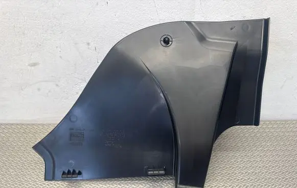 BMW 5 G60 G61 Wiper trim 11252014 9621246 51719621246