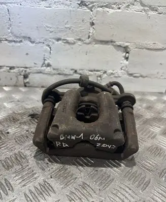 BMW 1 E81 E87 Front brake caliper