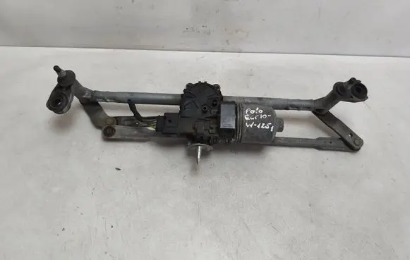 Front wiper linkage and motor