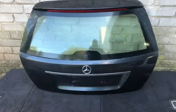 Mercedes-Benz C W204 Tailgate/trunk/boot lid