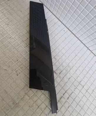 Mercedes-Benz GLC X253 C253 Other front door trim element X2536900287