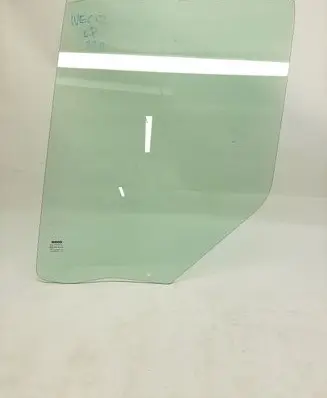 Iveco Daily 6th gen Sliding door window/glass 