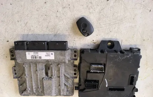 Renault Master III Engine ECU kit and lock set A2C11028100 284B13324R NS11175080