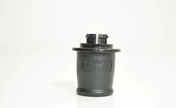 Audi A6 S6 C8 4K 12 V Socket (front) 4K0919311