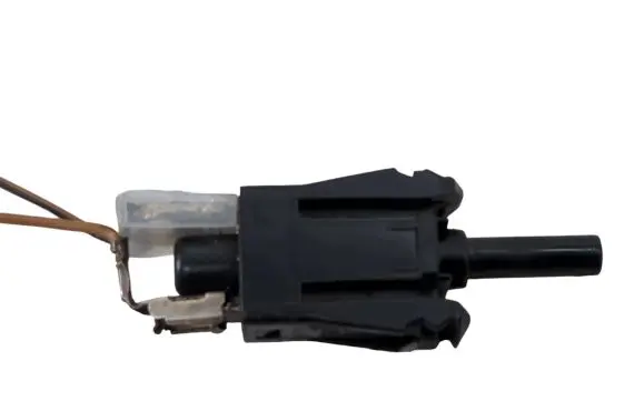 Mercedes-Benz E W210 Brake pedal sensor switch 0015458714