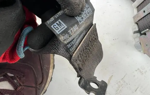 Opel Adam Rear seatbelt 13357740 13357739