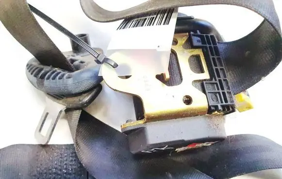 Audi A2 Front seatbelt 8z1857705 560790900