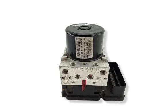 Volvo XC70 ABS Pump 31261142 7G9N2C405AC P31261142