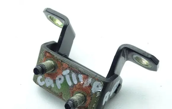 Chevrolet Captiva Tailgate hinge 