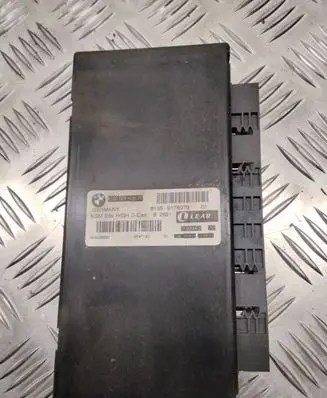 BMW 5 E60 E61 Comfort/convenience module 9176079 239943 82631