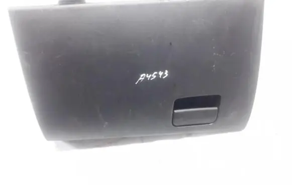 Mitsubishi Lancer X Glove box