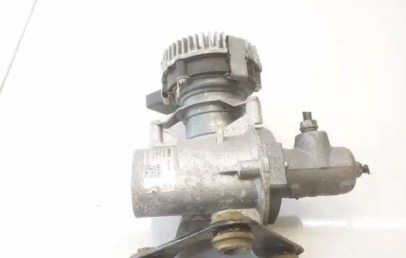 Volkswagen Golf VII Master brake cylinder 5QE614307F 0132018030