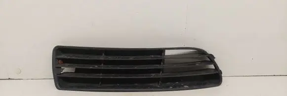 Audi A4 S4 B5 8D Front bumper lower grill