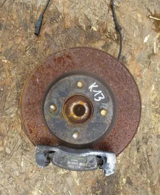 Nissan Micra Front wheel hub spindle knuckle