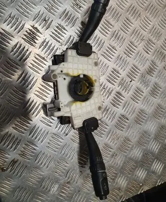 Hyundai Terracan Wiper turn signal indicator stalk/switch 9340039201