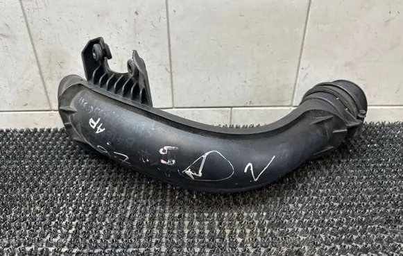 Intercooler hose/pipe