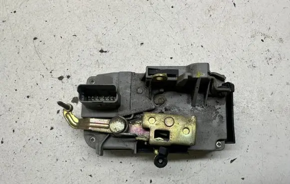 Citroen C8 Front door lock