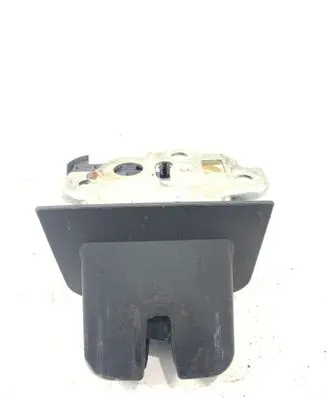 Audi A3 S3 8P Tailgate/trunk/boot lock/catch/latch