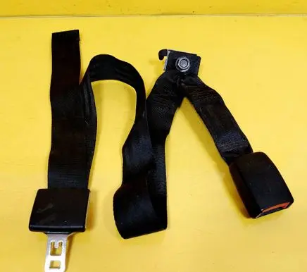 Ford Maverick Rear seatbelt buckle YL8478611C73B