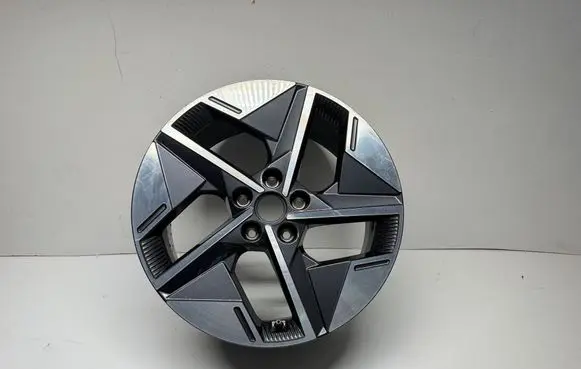 Hyundai Tucson IV NX4 R18 alloy rim 52910N7650