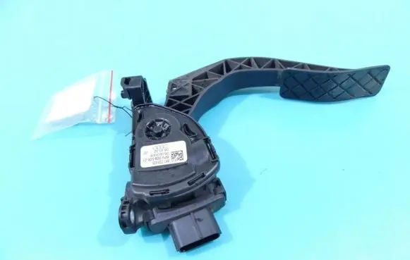 Audi A6 S6 C6 4F Accelerator throttle pedal 8K1723523 IMPRK1346137