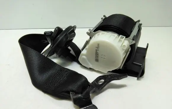 BMW 1 E81 E87 Front seatbelt 33059848 280307 173100