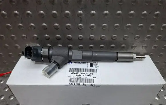 Fiat 500X Fuel injector S26337570 0445110938