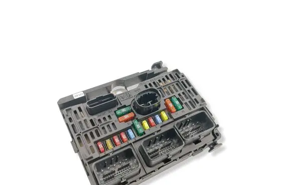 Peugeot 307 Fuse module 9656086080