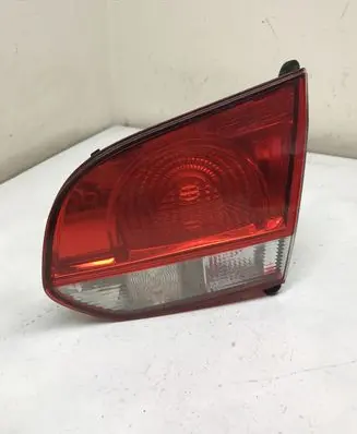 Volkswagen Golf VI Tailgate rear/tail lights