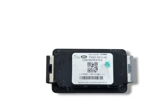 Jaguar XE USB control unit FW9319010AB