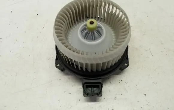 Ford Fusion II Heater fan/blower AY2727006220