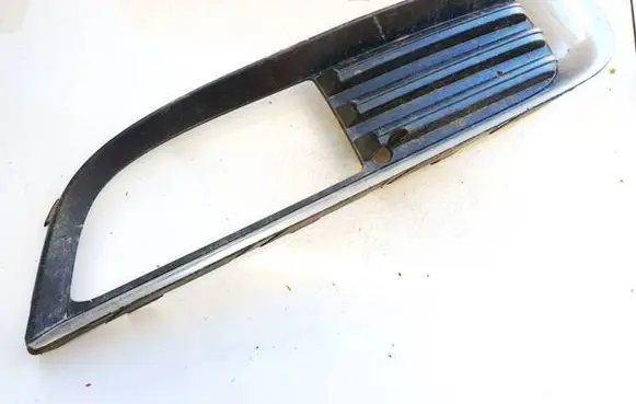 Opel Insignia A Front bumper lower grill 13238370 551004542