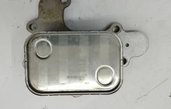 Opel Mokka B Oil filter mounting bracket 9839253380 8148926 82711139