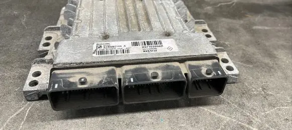 Renault Megane III Engine control unit/module ECU 237103956R