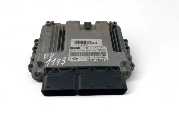 KIA Carens I Engine control unit/module ECU 3911327485 0281013072