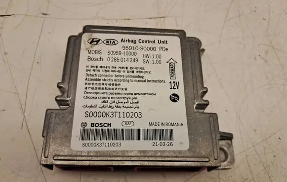 Hyundai i30 Airbag control unit/module 95910S0000 S095910000 0285014249