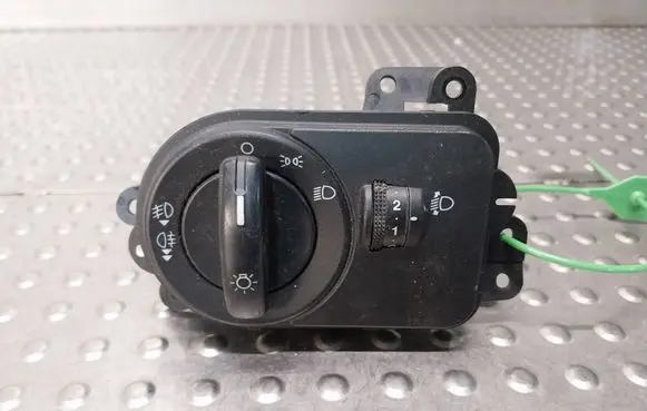 Ford Fusion Light switch 2S6T-13A024-CB