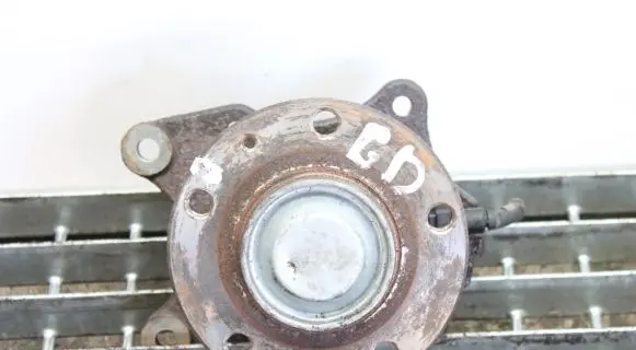 Peugeot RCZ Rear wheel hub