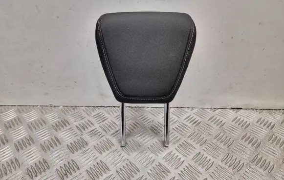 Ford Focus Rear seat headrest 