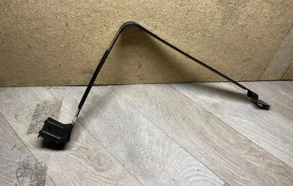 BMW 5 F10 F11 Battery bracket 7609962 61217609962 6121760996202