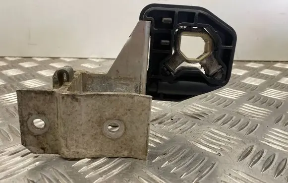 BMW 3 F30 F35 F31 Radiator support slam panel bracket