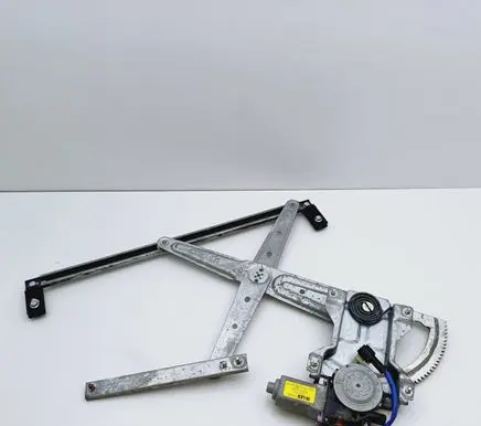 KIA Sorento Front door window regulator with motor 824603E000
