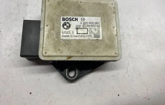 BMW 5 E60 E61 Acceleration sensor 6774602