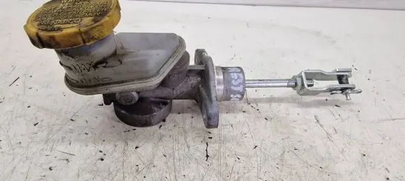 Subaru Forester SH Master brake cylinder