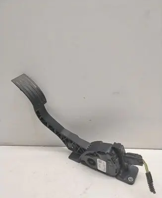 Ford Focus C-MAX Accelerator throttle pedal AV619F836AB 6PV01036834
