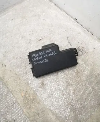 Ford Mustang VI Fuse box cover FU5T14A003HD