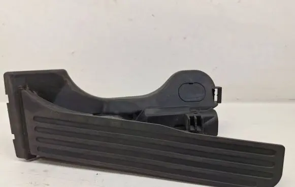 Volkswagen Caddy Accelerator throttle pedal 1T1721503H 6PV00868900