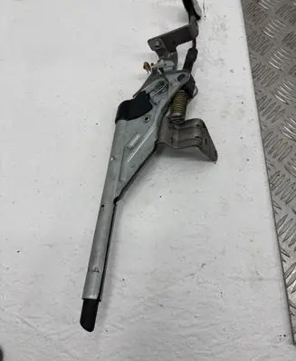 BMW 1 E81 E87 Handbrake/parking brake lever assembly 6782749