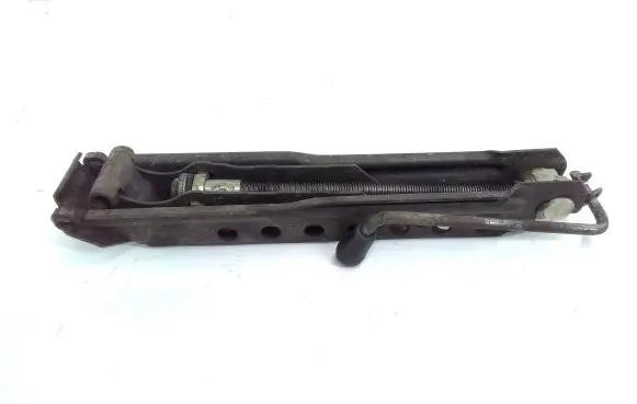 Audi A6 S6 C4 4A Lift Jack 4A0011031B