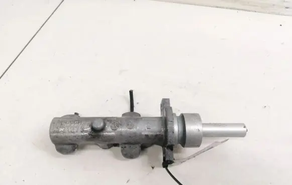 Citroen C4 I Master brake cylinder